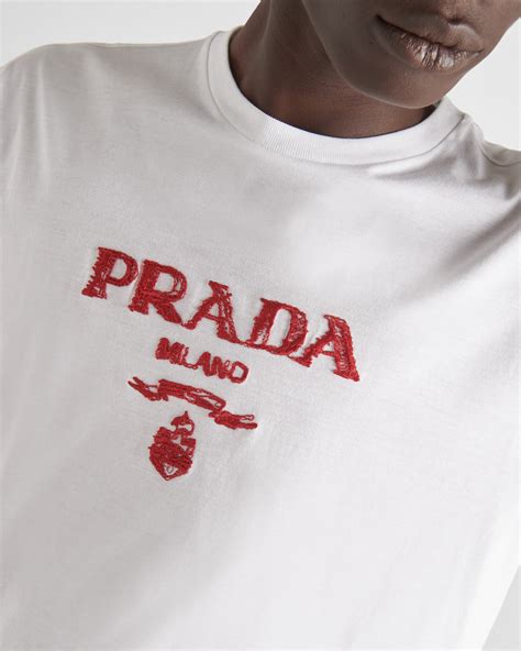 red prada shirt